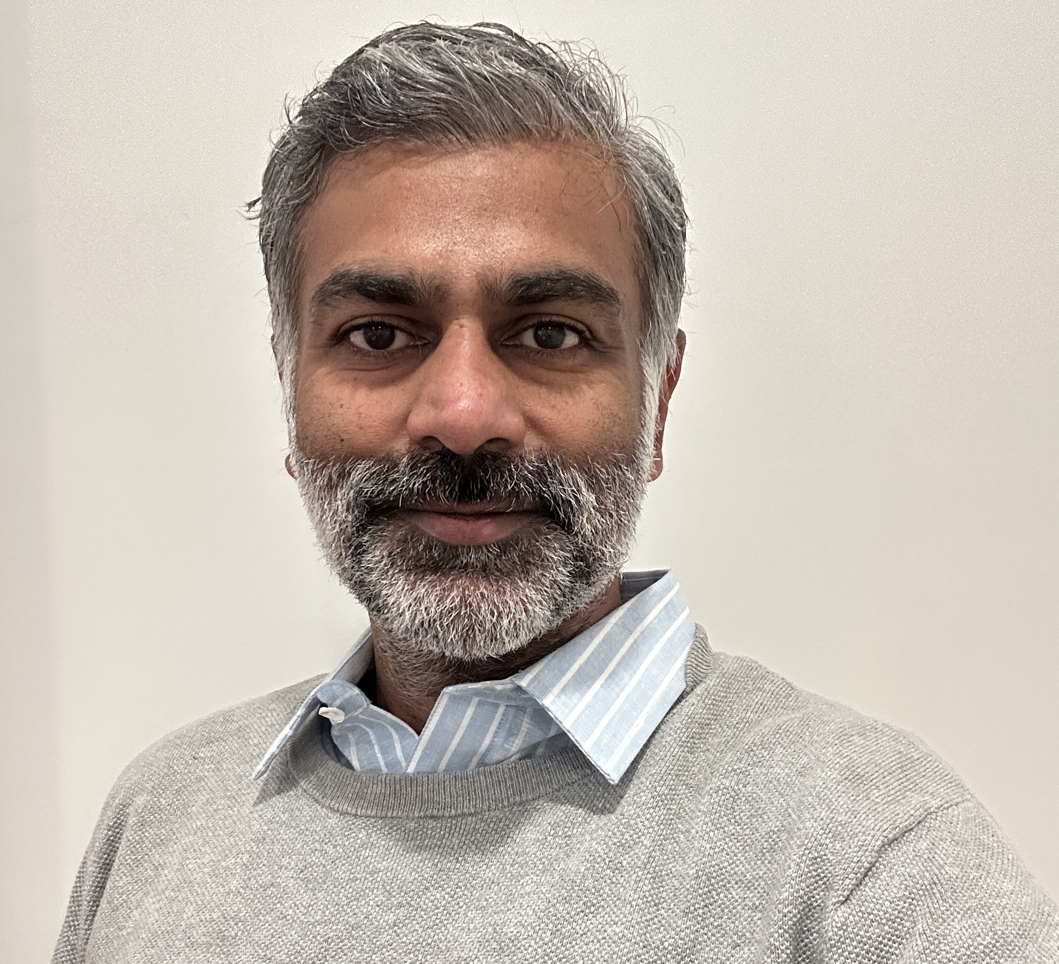 Dr-Karthikeyan-Viswanathan-DO
